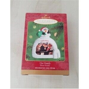 2000 Hallmark Keepsake Ornament Our Family Penguin Igloo Photo Holder
